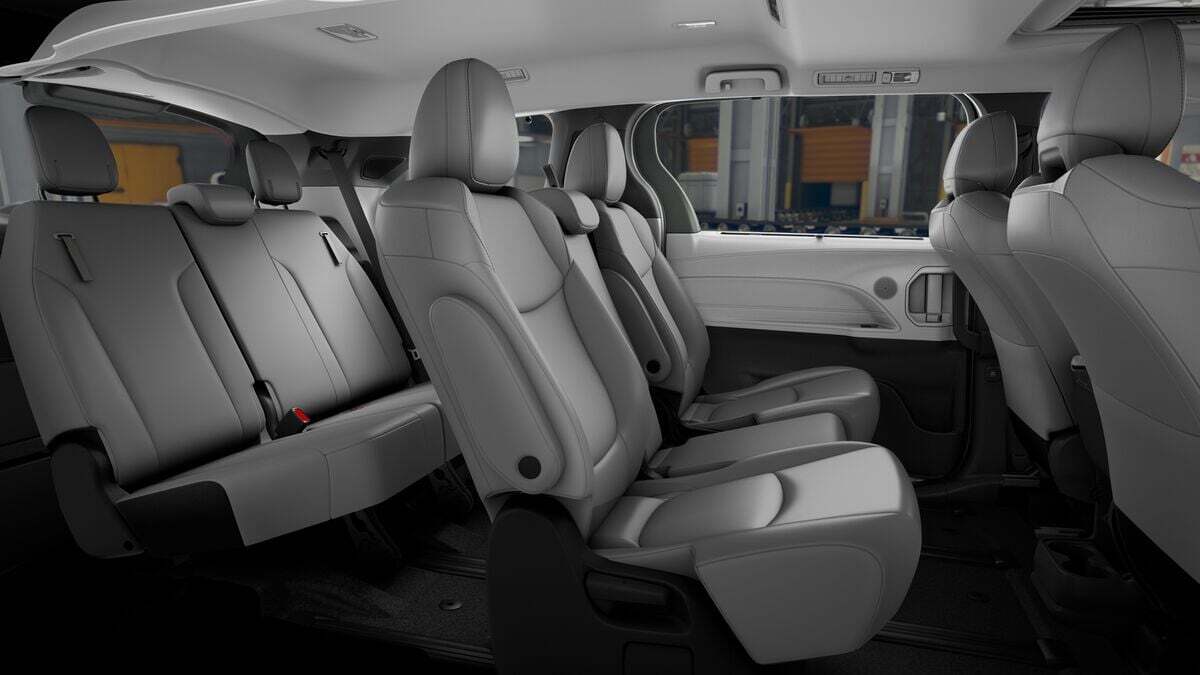 2026 Toyota Sienna XLE Laurel MD