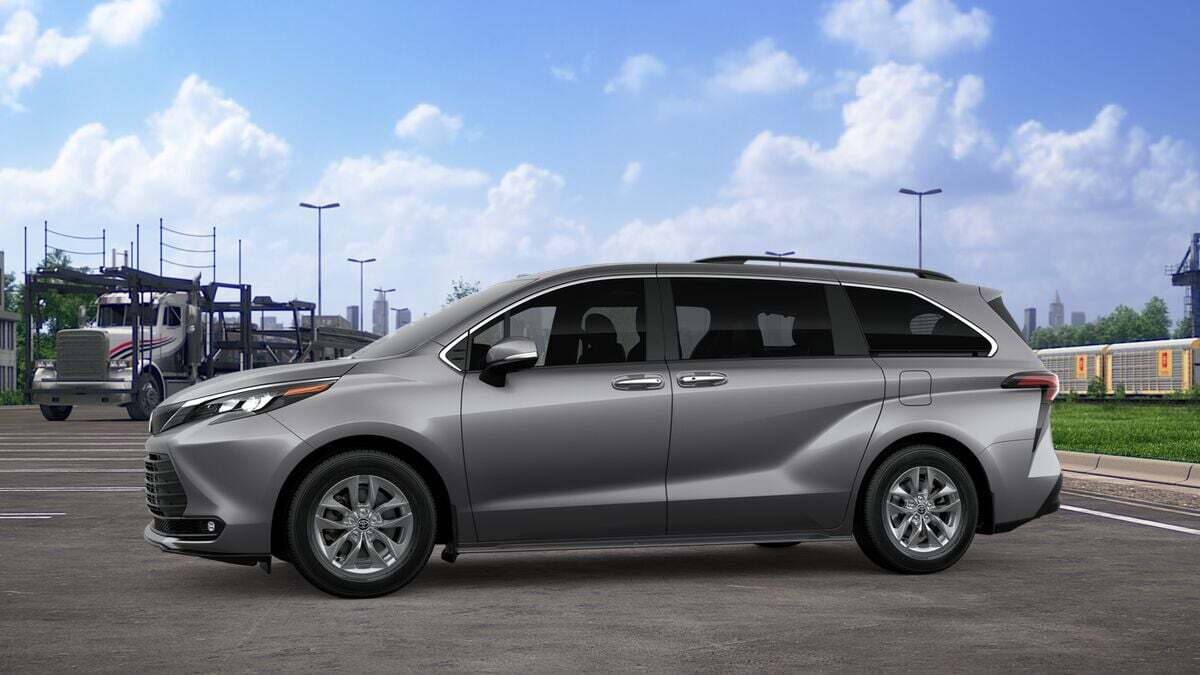 2026 Toyota Sienna XLE Laurel MD