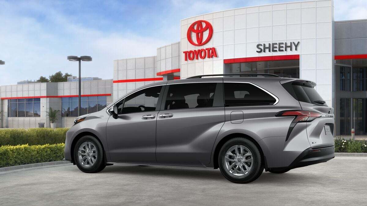 2026 Toyota Sienna XLE Laurel MD