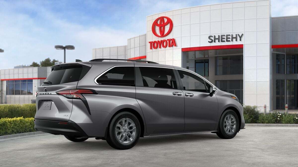 2026 Toyota Sienna XLE Laurel MD