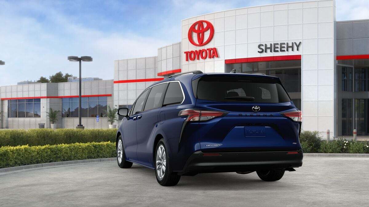 2026 Toyota Sienna XLE Laurel MD