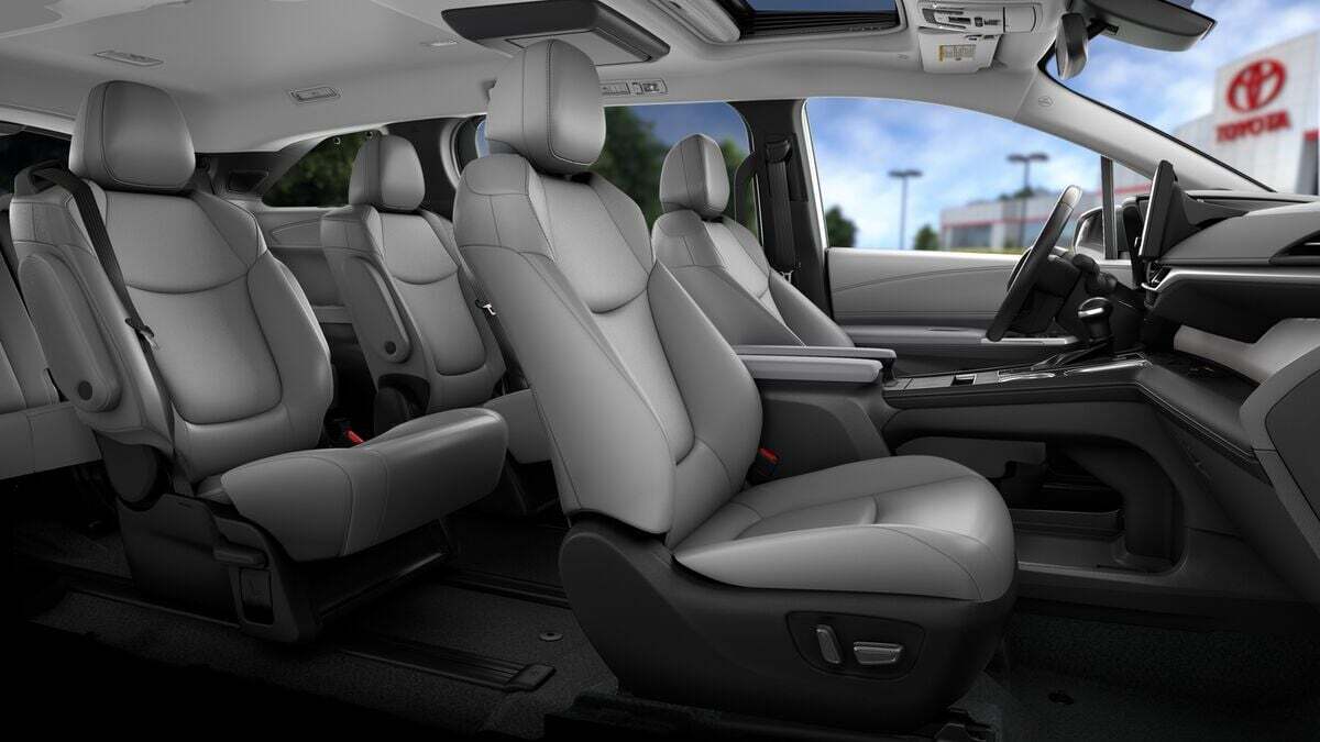2026 Toyota Sienna XLE Laurel MD