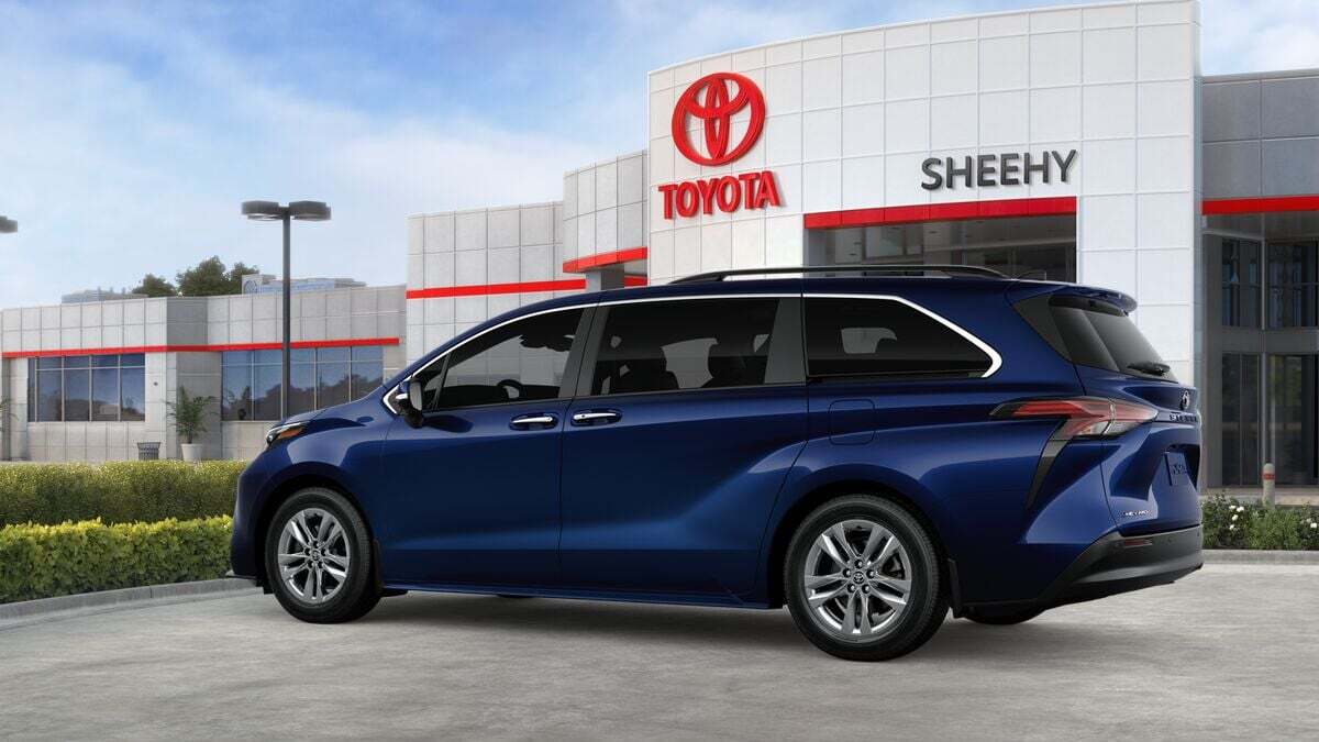 2026 Toyota Sienna XLE Laurel MD