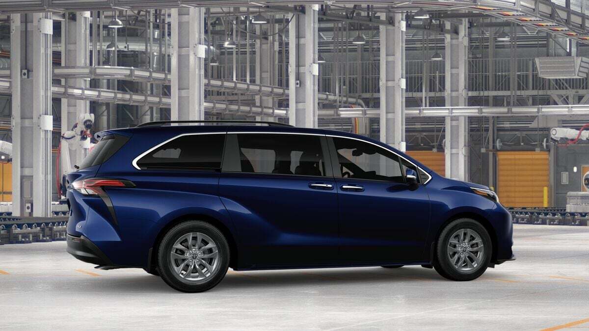 2026 Toyota Sienna XLE Laurel MD