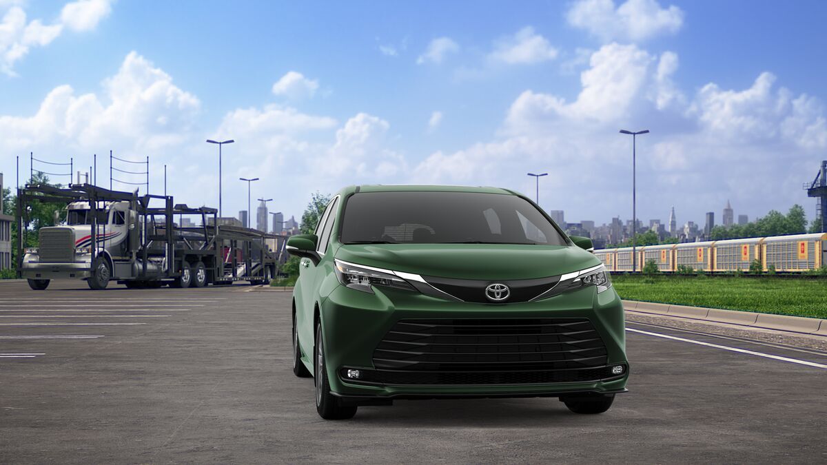 2026 Toyota Sienna XLE Laurel MD