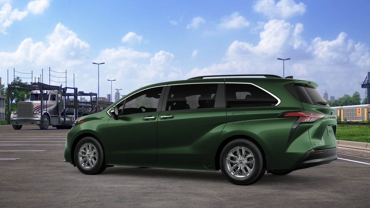 2026 Toyota Sienna XLE Laurel MD