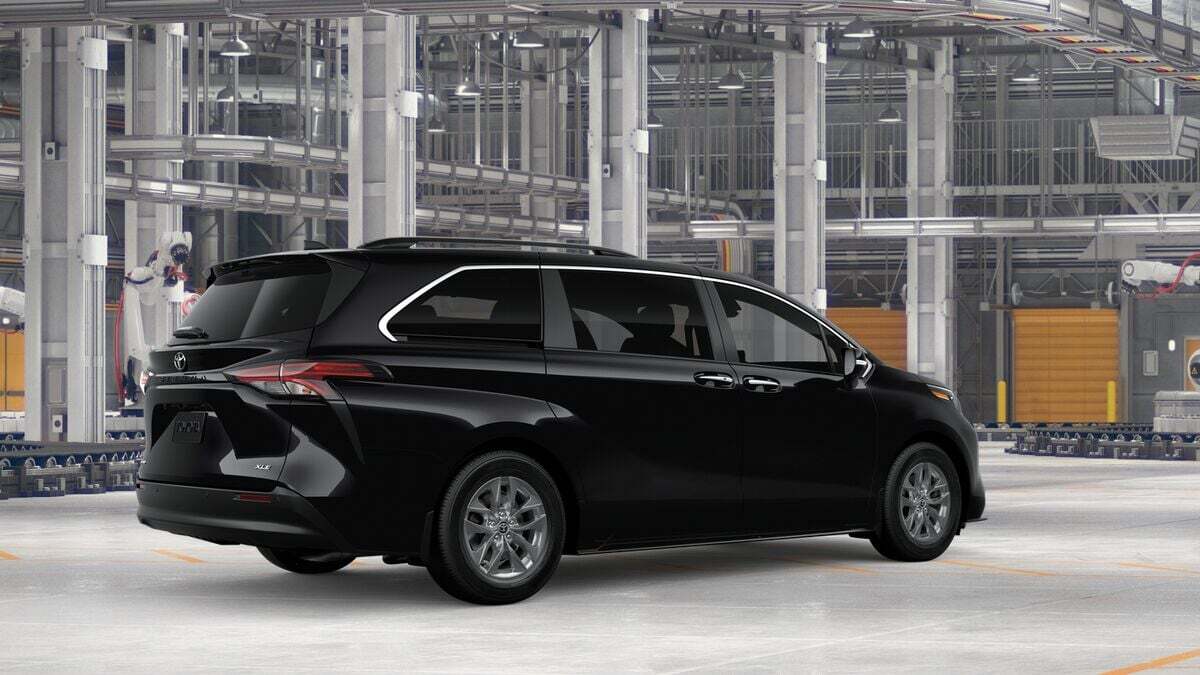 2026 Toyota Sienna XLE Laurel MD