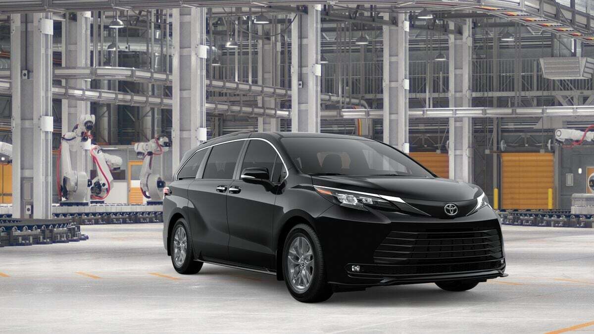 2026 Toyota Sienna XLE Laurel MD
