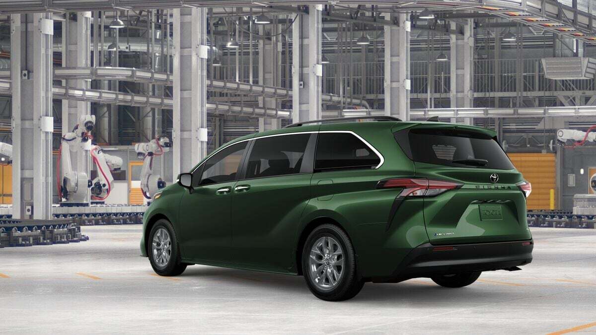 2026 Toyota Sienna XLE Laurel MD