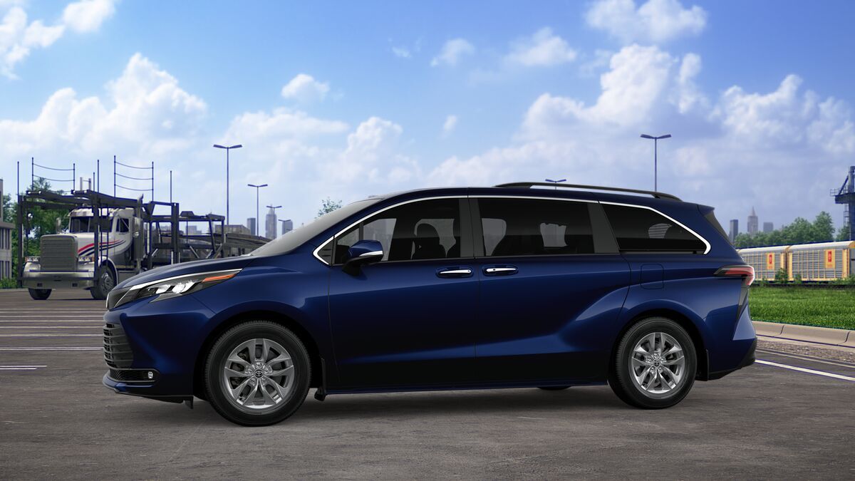 2026 Toyota Sienna XLE Laurel MD