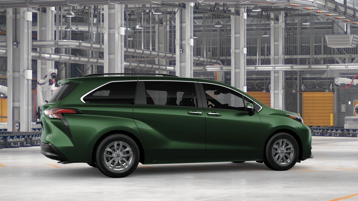 2026 Toyota Sienna XLE Laurel MD