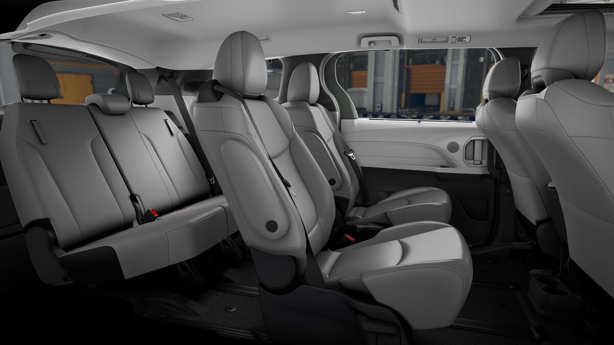 2026 Toyota Sienna XLE Laurel MD
