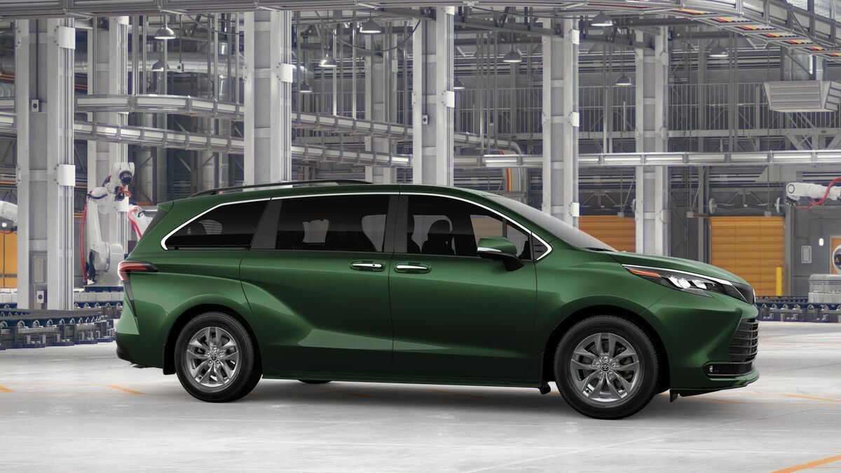 2026 Toyota Sienna XLE Laurel MD