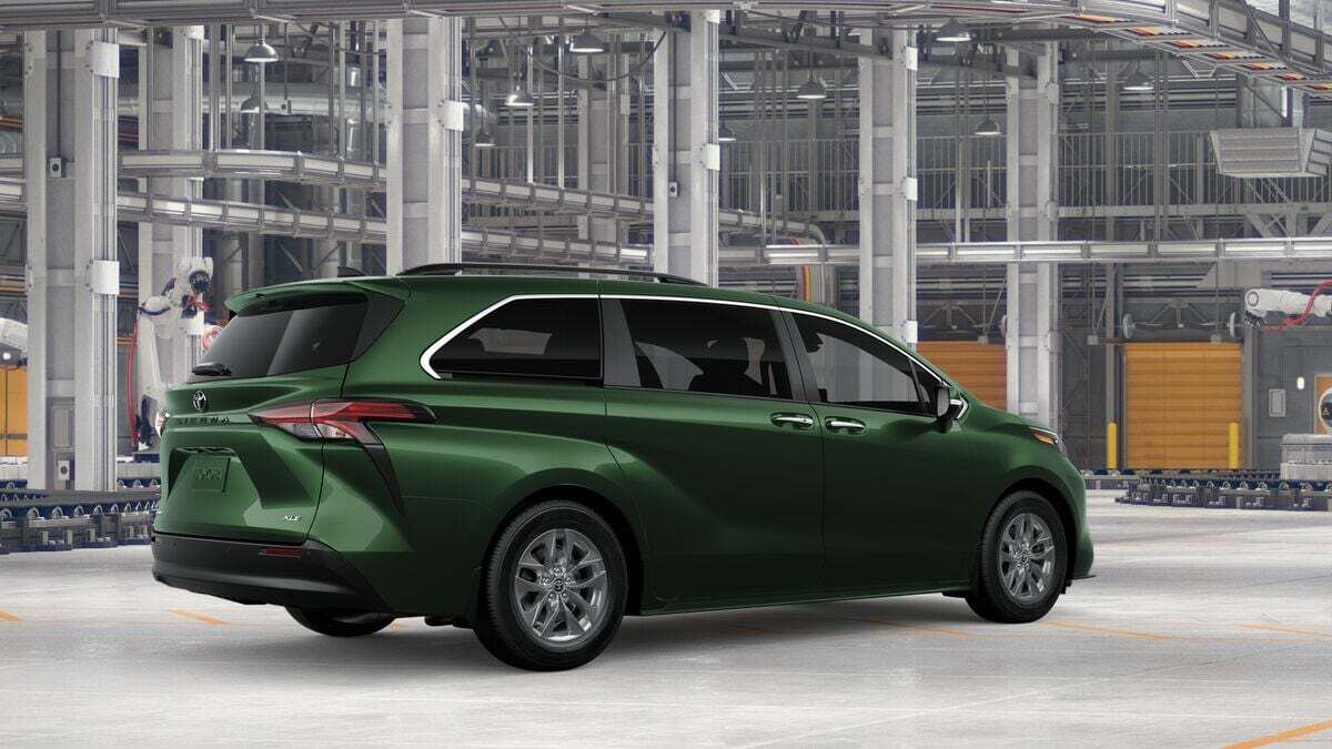 2026 Toyota Sienna XLE Laurel MD