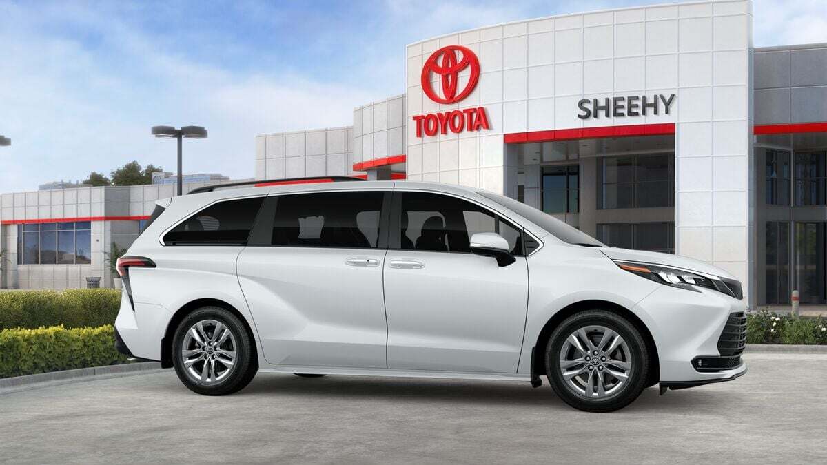 2026 Toyota Sienna XLE Laurel MD