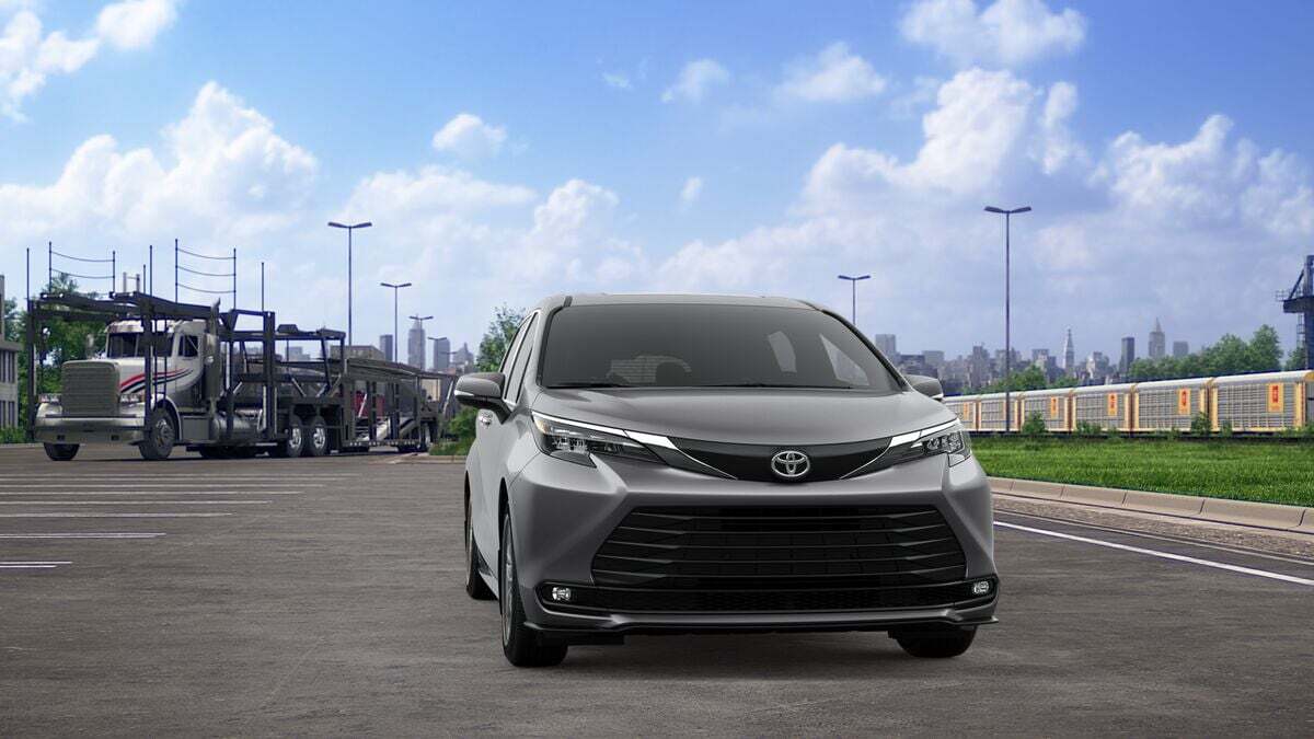 2026 Toyota Sienna XLE Laurel MD