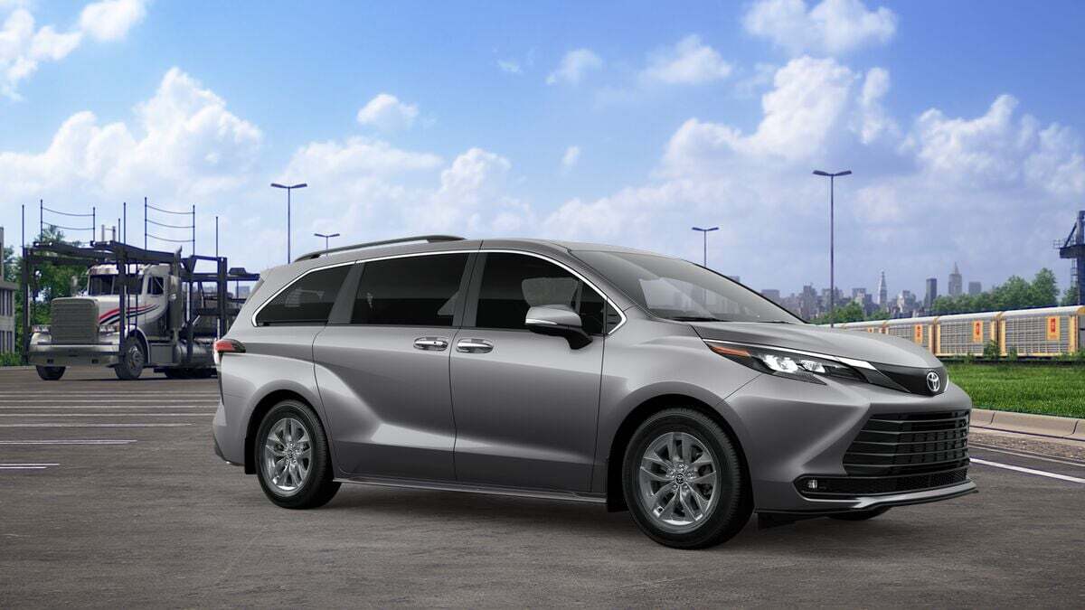 2026 Toyota Sienna XLE Laurel MD