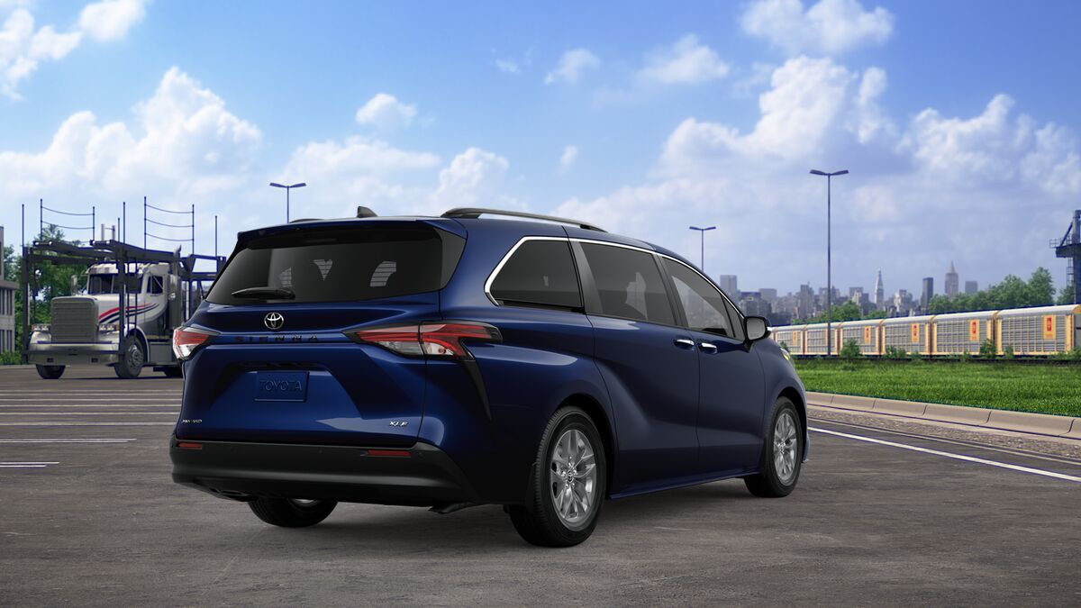 2026 Toyota Sienna XLE Laurel MD