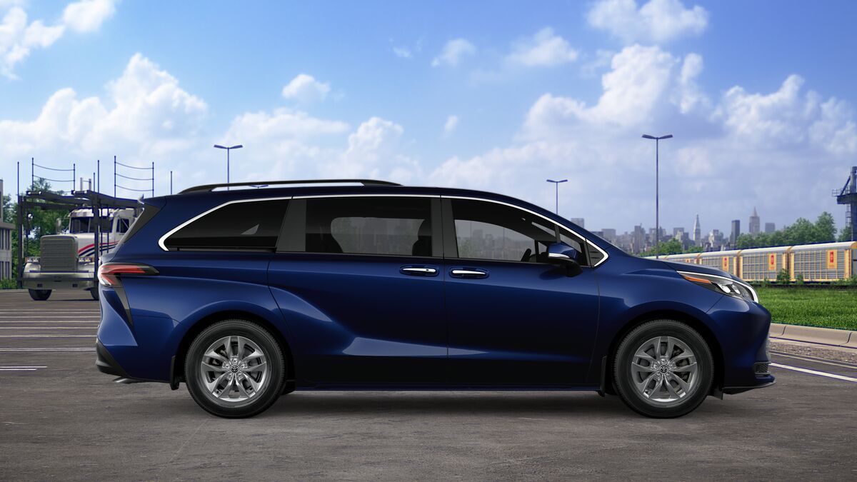 2026 Toyota Sienna XLE Laurel MD