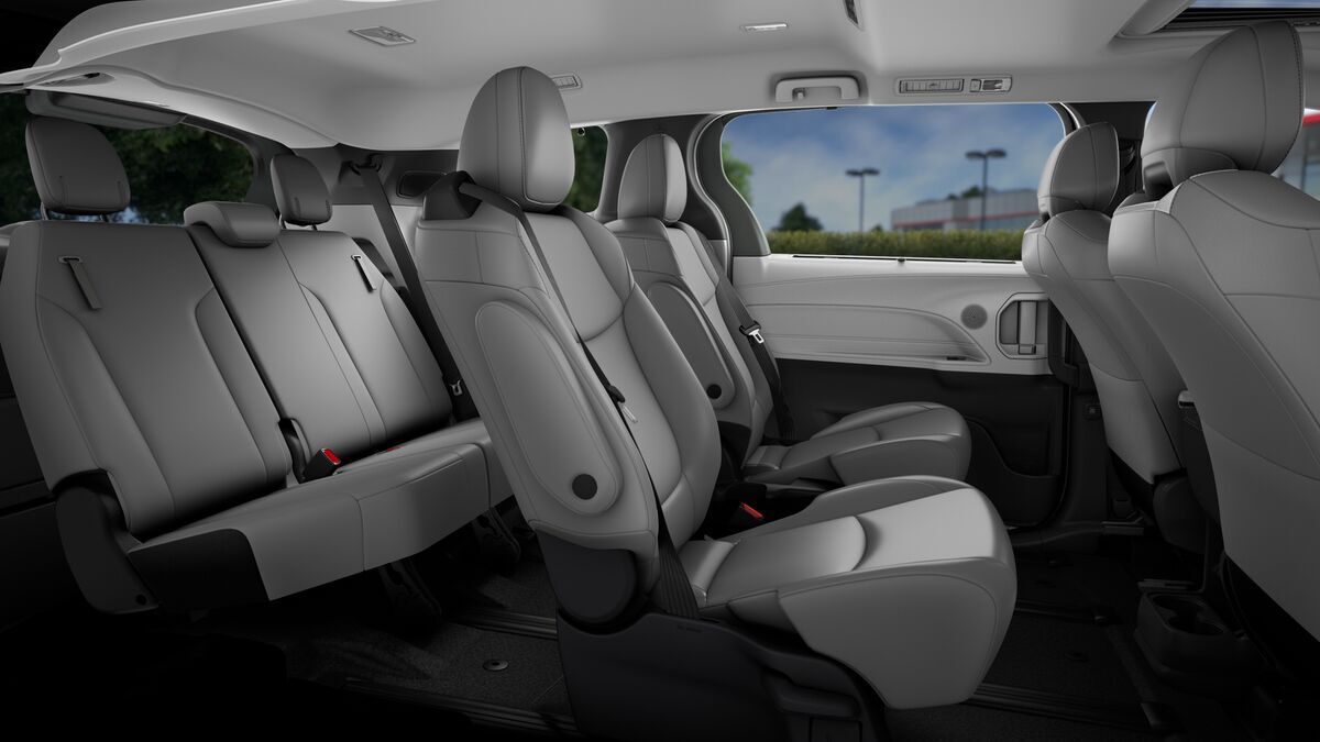 2026 Toyota Sienna XLE Laurel MD