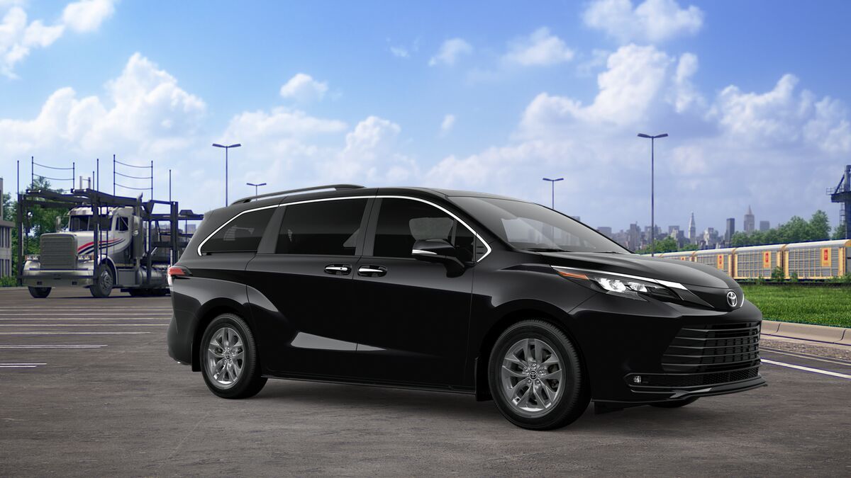 2026 Toyota Sienna XLE Laurel MD