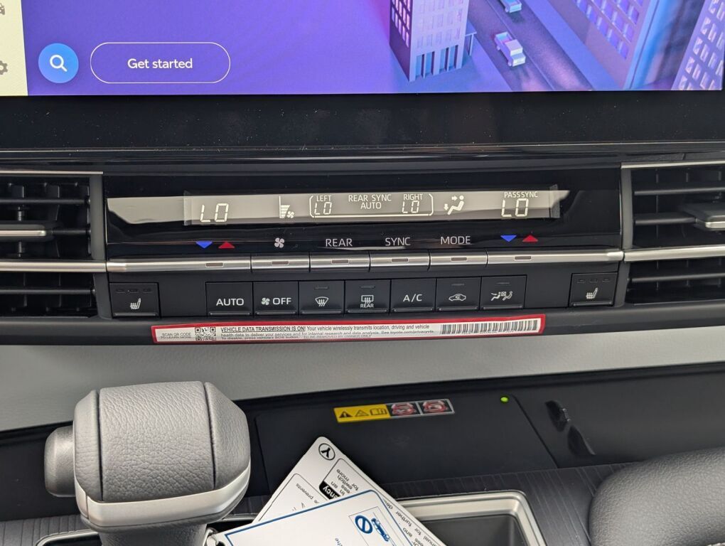 2026 Toyota Sienna XLE Laurel MD