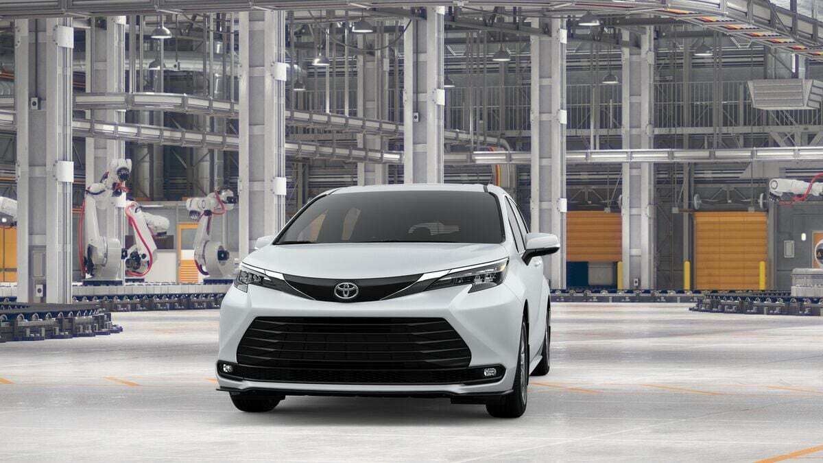 2026 Toyota Sienna XLE Laurel MD