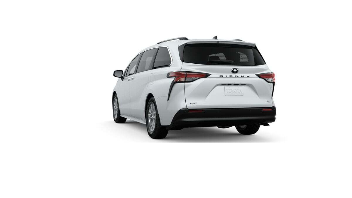 2026 Toyota Sienna XLE Fredericksburg VA