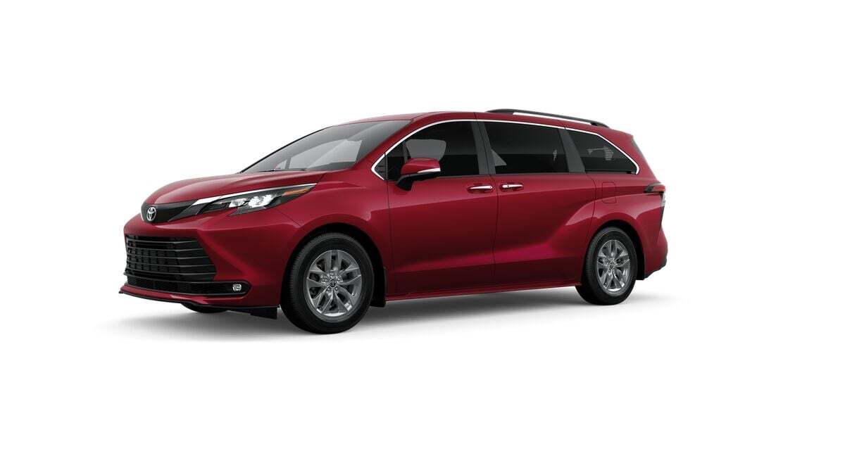 2026 Toyota Sienna XLE Fredericksburg VA