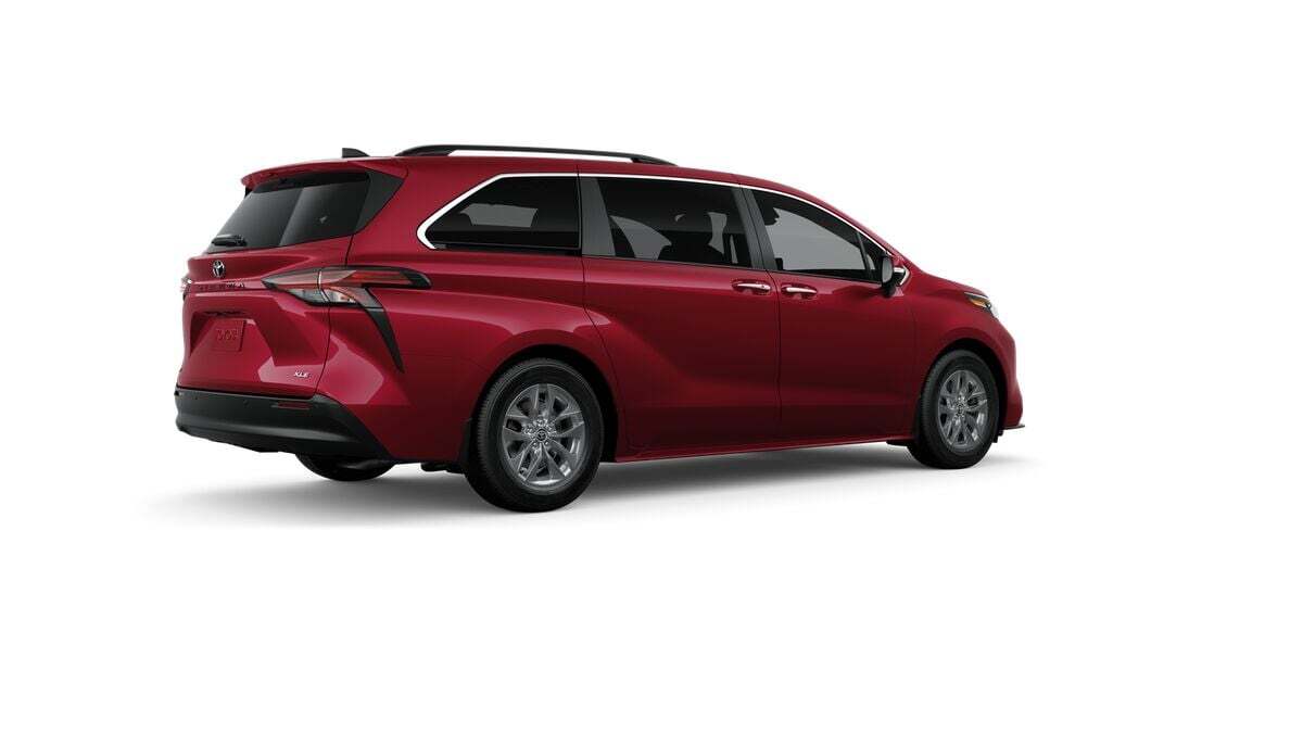 2026 Toyota Sienna XLE Fredericksburg VA