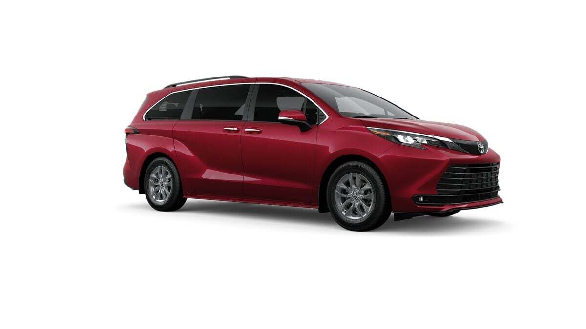 2026 Toyota Sienna XLE Fredericksburg VA