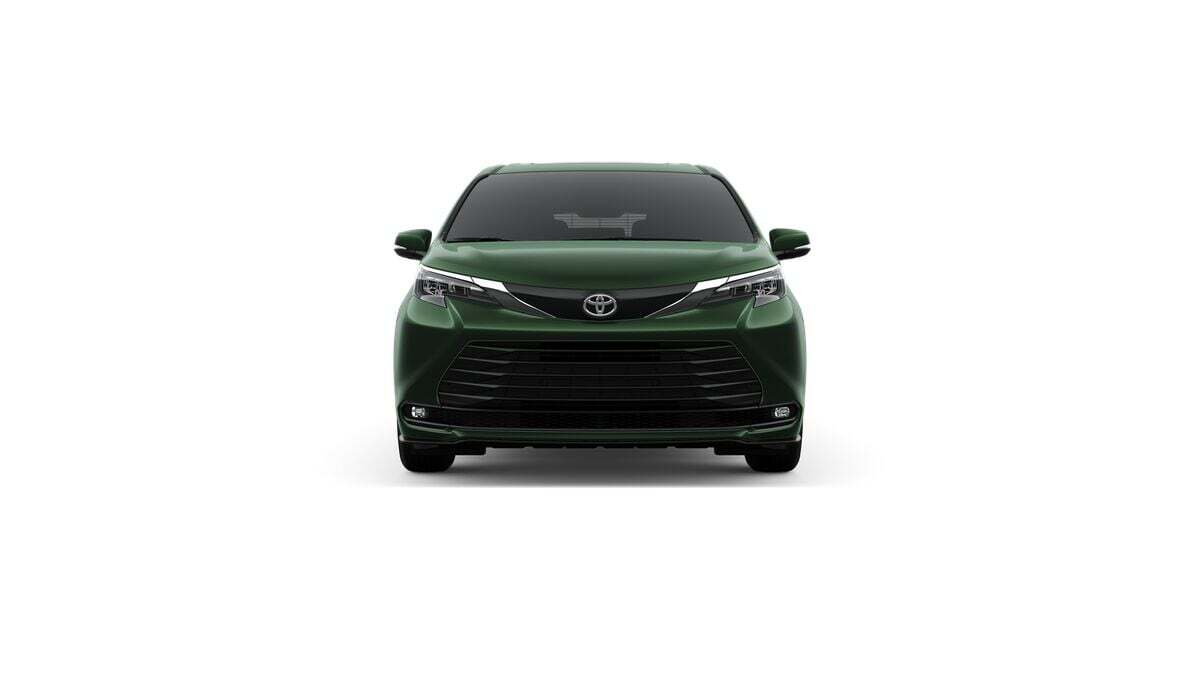 2026 Toyota Sienna XLE Fredericksburg VA