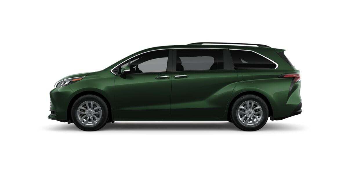 2026 Toyota Sienna XLE Fredericksburg VA