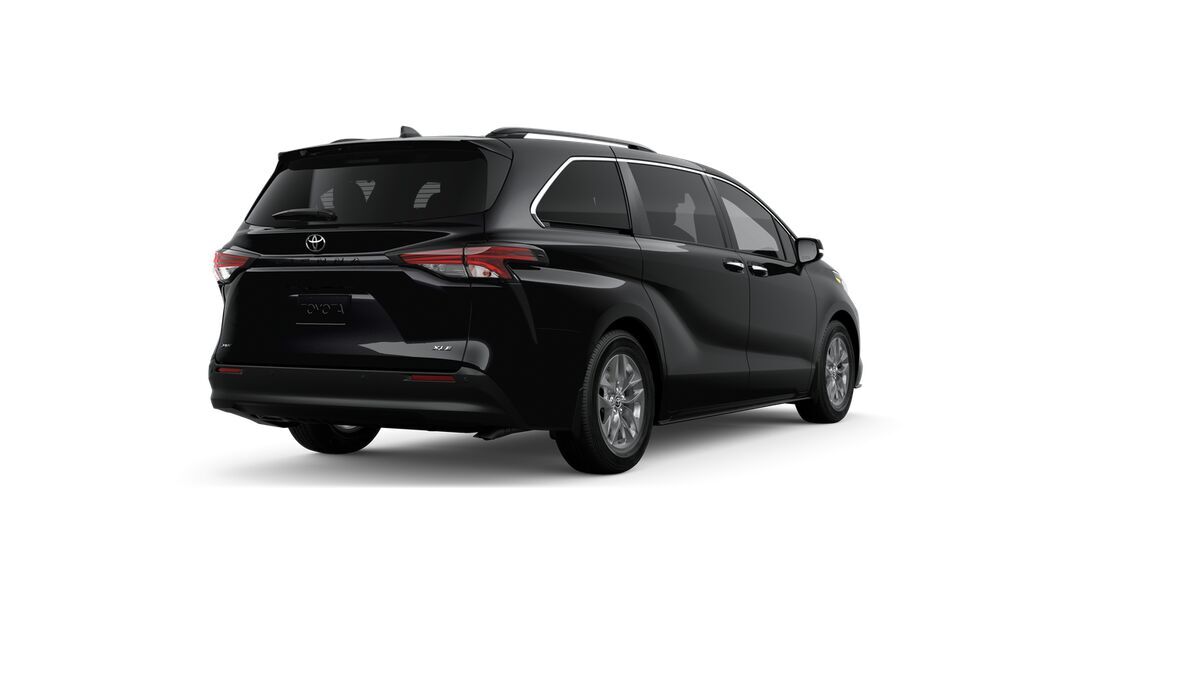 2026 Toyota Sienna XLE Fredericksburg VA