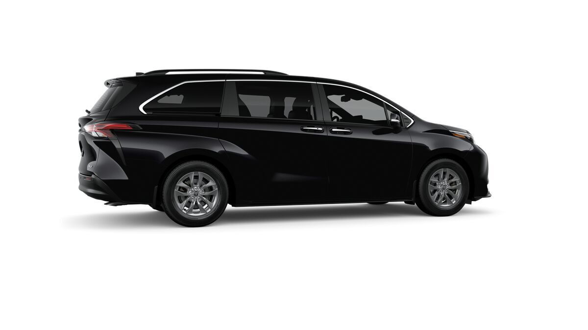 2026 Toyota Sienna XLE Fredericksburg VA