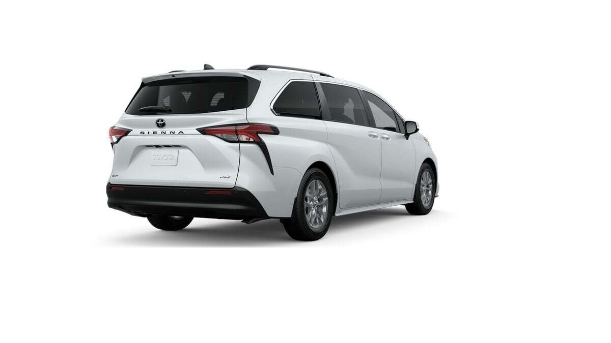 2026 Toyota Sienna XLE Fredericksburg VA