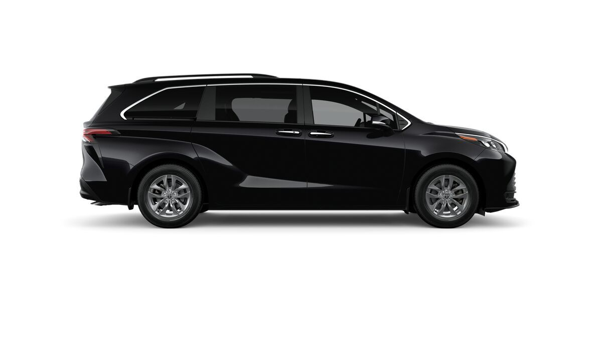 2026 Toyota Sienna XLE Fredericksburg VA