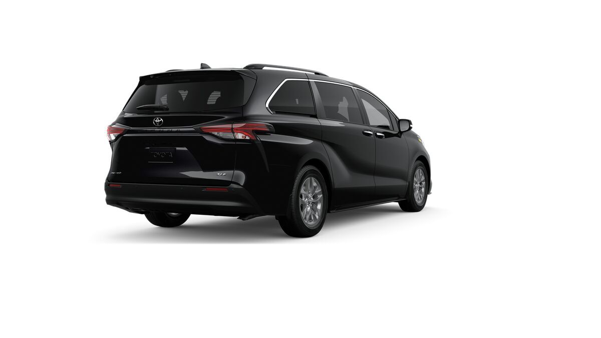 2026 Toyota Sienna XLE Fredericksburg VA