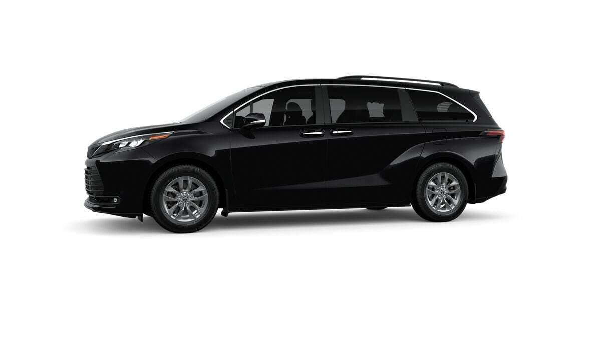 2026 Toyota Sienna XLE Fredericksburg VA