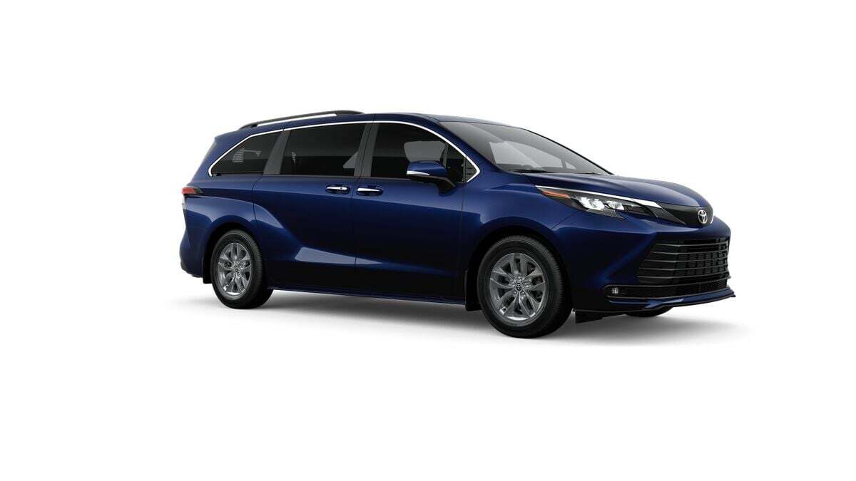 2026 Toyota Sienna XLE Fredericksburg VA