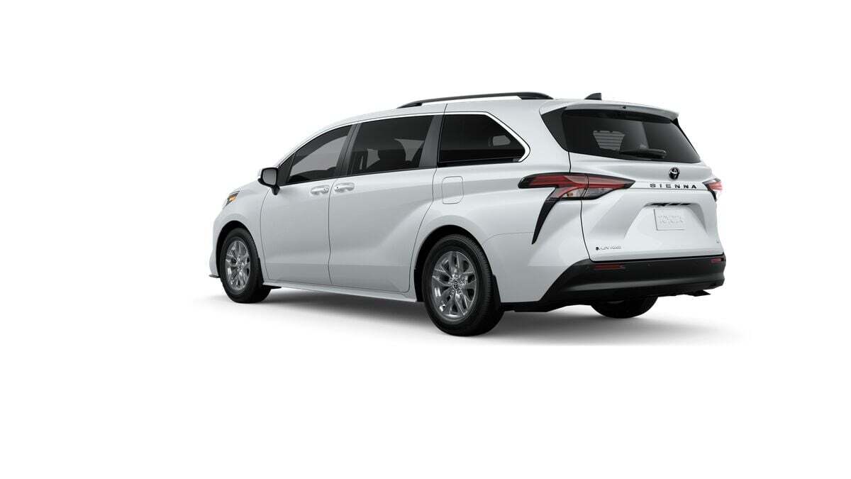 2026 Toyota Sienna XLE Fredericksburg VA