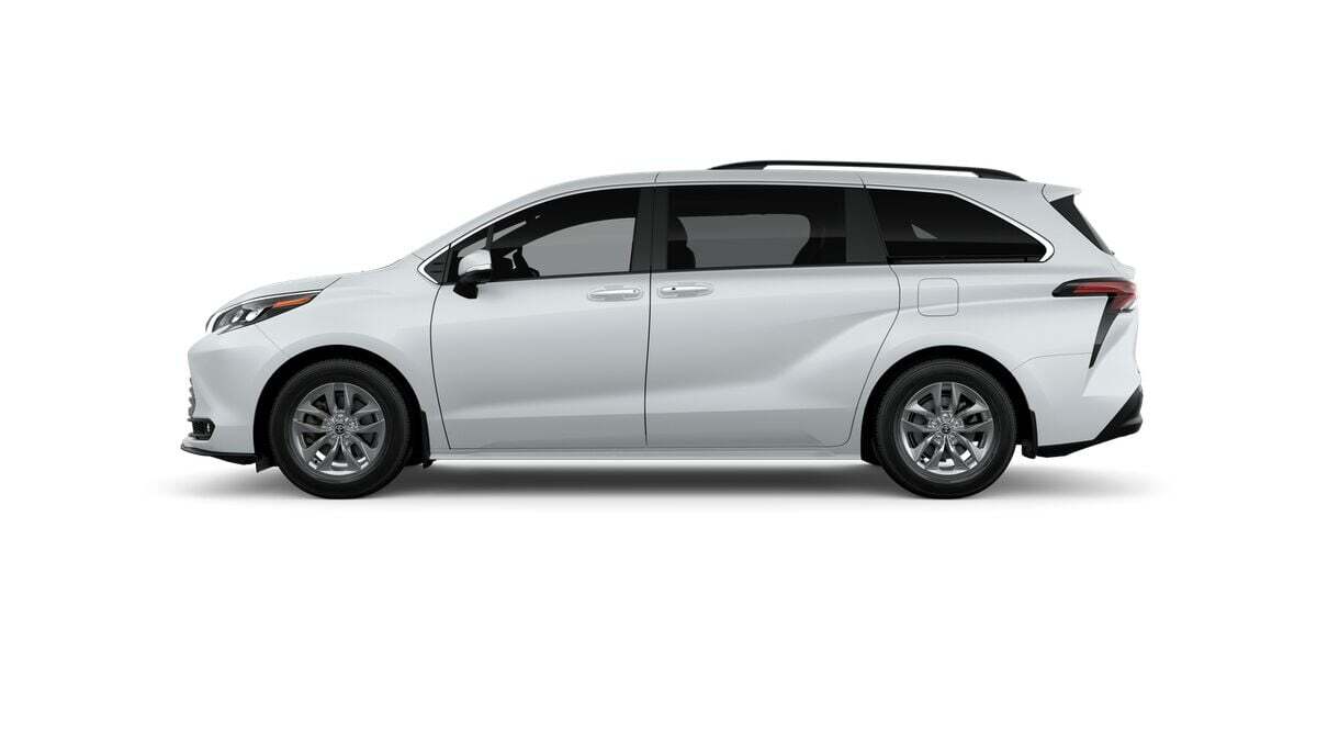 2026 Toyota Sienna XLE Fredericksburg VA