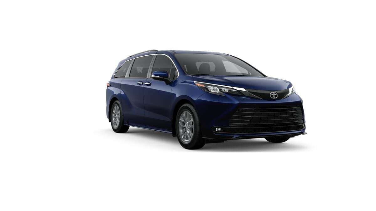 2026 Toyota Sienna XLE Fredericksburg VA