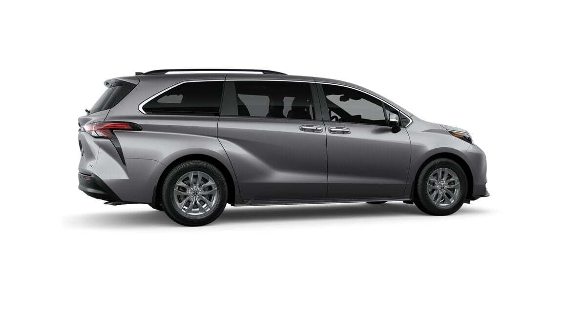 2026 Toyota Sienna XLE Fredericksburg VA