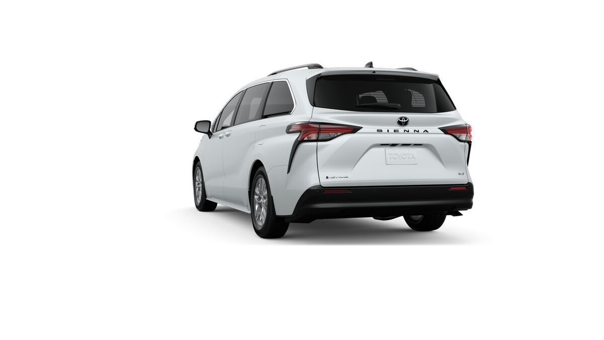 2026 Toyota Sienna XLE Fredericksburg VA