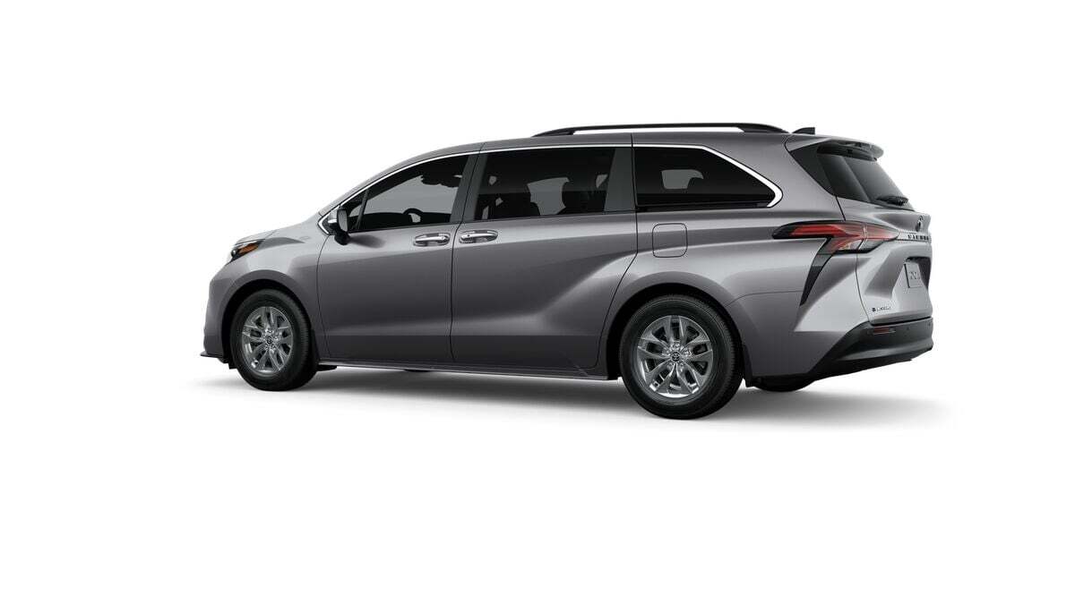 2026 Toyota Sienna XLE Fredericksburg VA