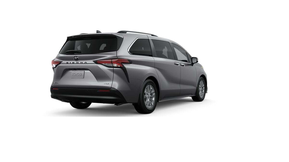 2026 Toyota Sienna XLE Fredericksburg VA