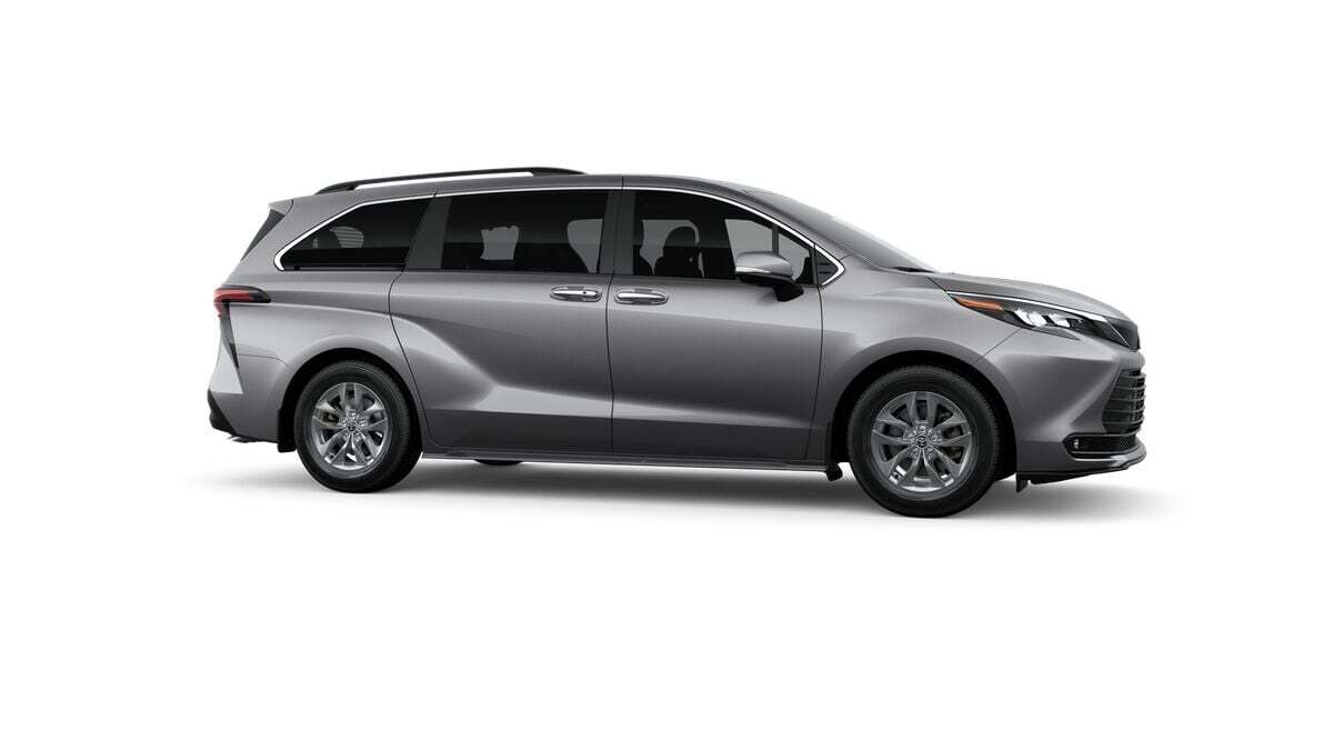 2026 Toyota Sienna XLE Fredericksburg VA