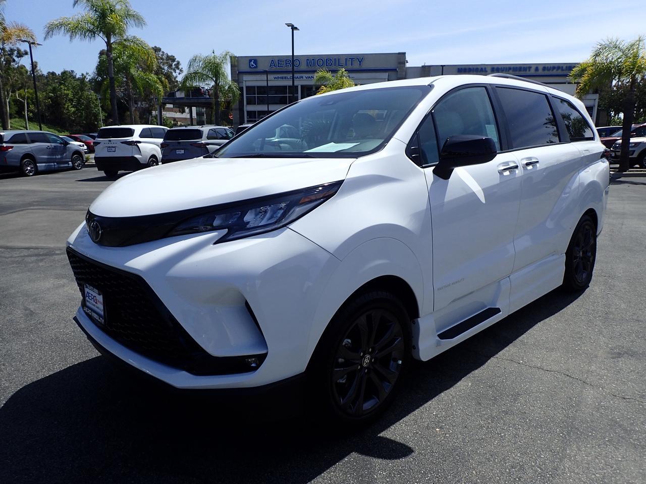 2026 Toyota Sienna XSE