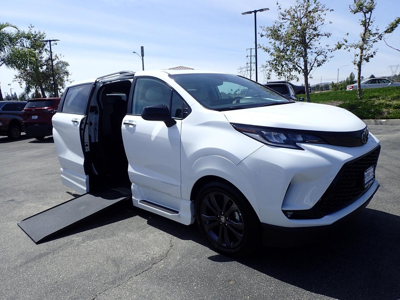2026 Toyota Sienna XSE
